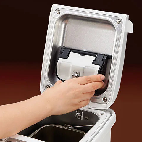 Home Bakery Maestro® Breadmaker BB-SSC10